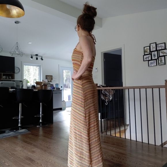 Designer knit dress - Picture 2 of 5